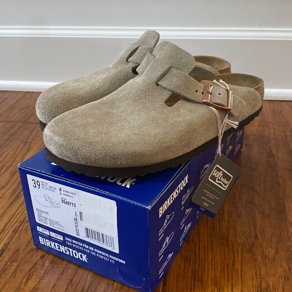 Birkenstock Shoes - NWT Birkenstock Boston taupe suede sz 39